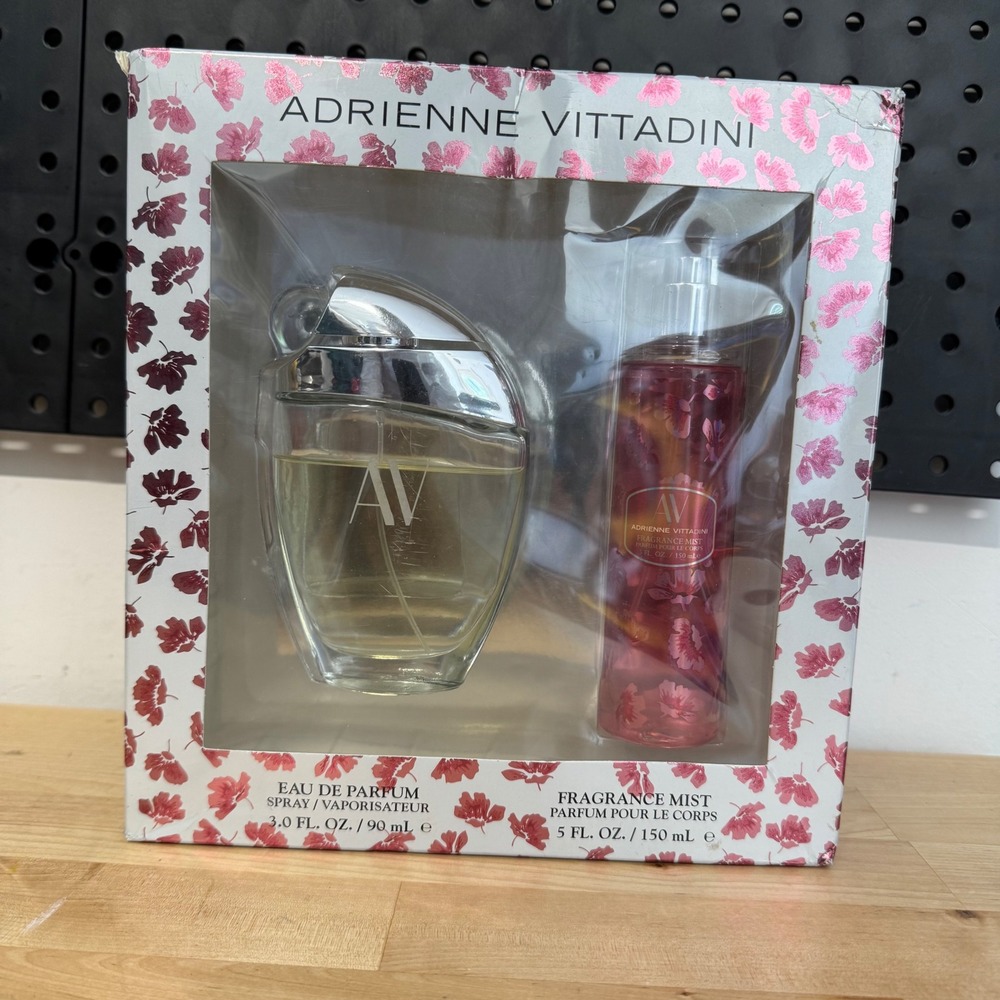 Adrienne Vittadini AV 2pc Fragrance Gift Set 3.0oz EDP Spray & 5.0oz Body Mist